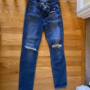 Mid rise mom jeans